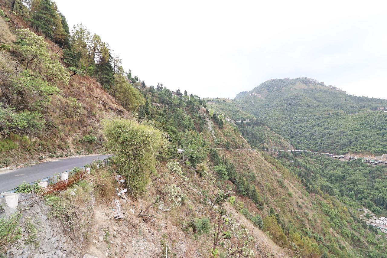 Oyo 13728 Hotel Kempty Valley View Hotel & Restaurant Mussoorie Dış mekan fotoğraf
